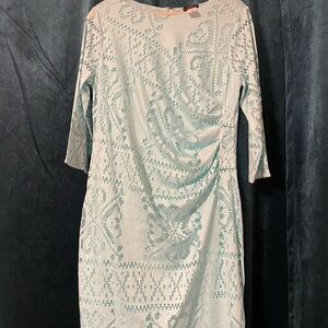 Elegant Mint Green Lace Midi Dress
